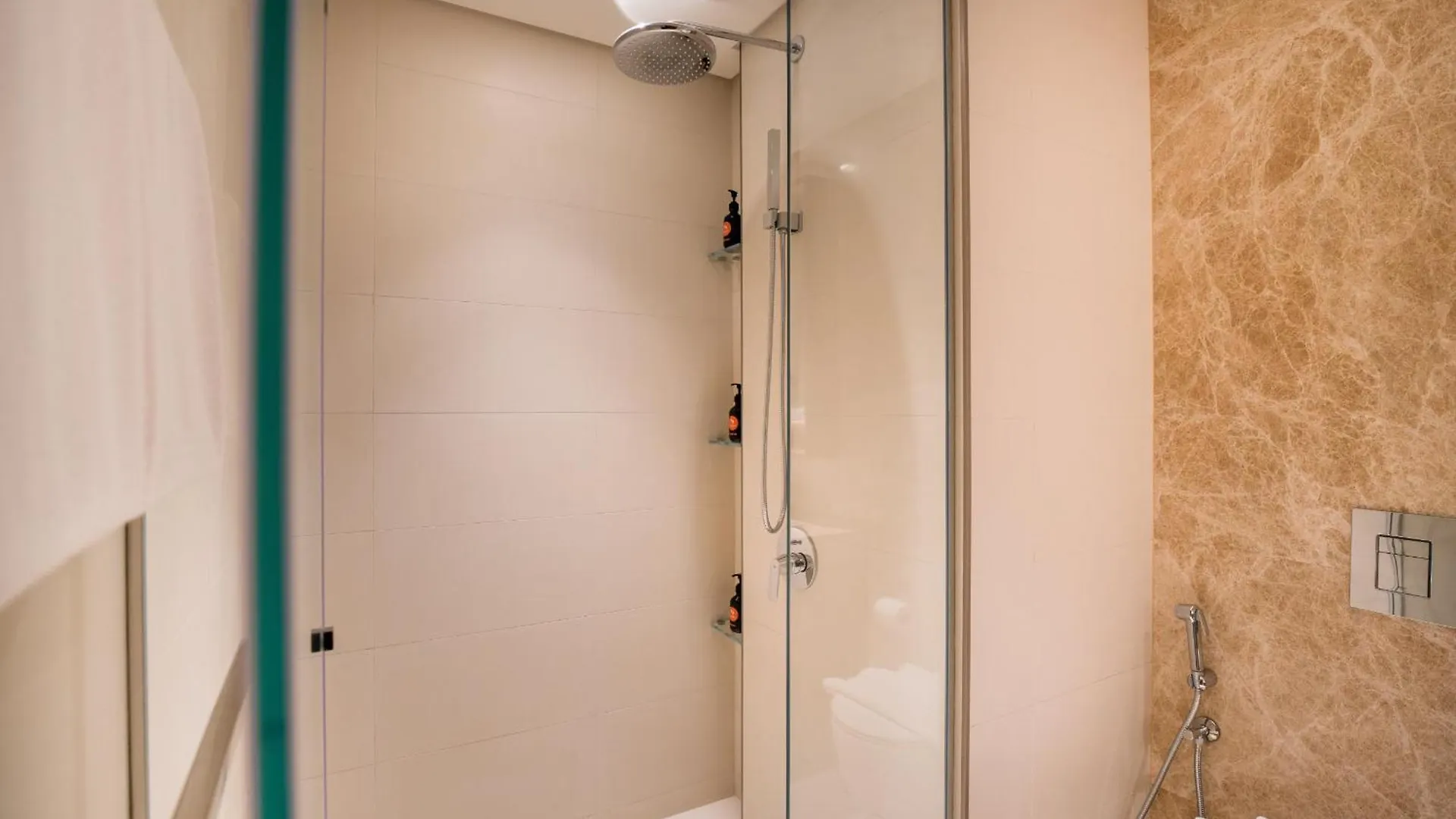 Apartment Easygo- Luxury 1Bdr With Beach Access- Emaar Beach Front Dubai