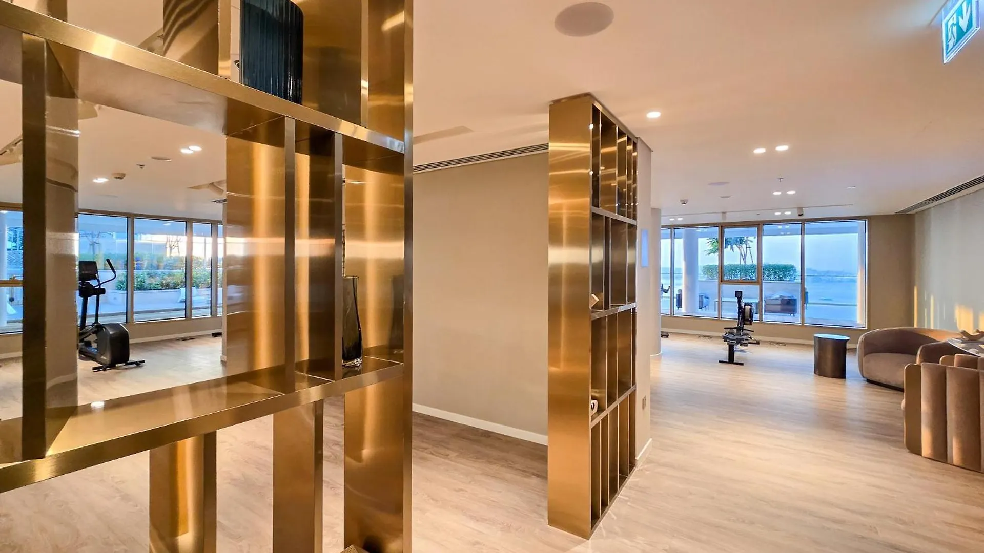 Easygo- Luxury 1Bdr With Beach Access- Emaar Beach Front Dubai 0*,  United Arab Emirates