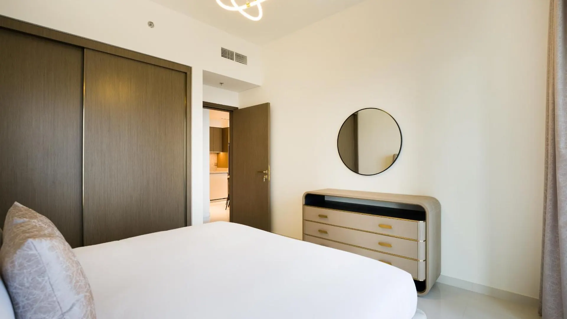 Easygo- Luxury 1Bdr With Beach Access- Emaar Beach Front Dubai