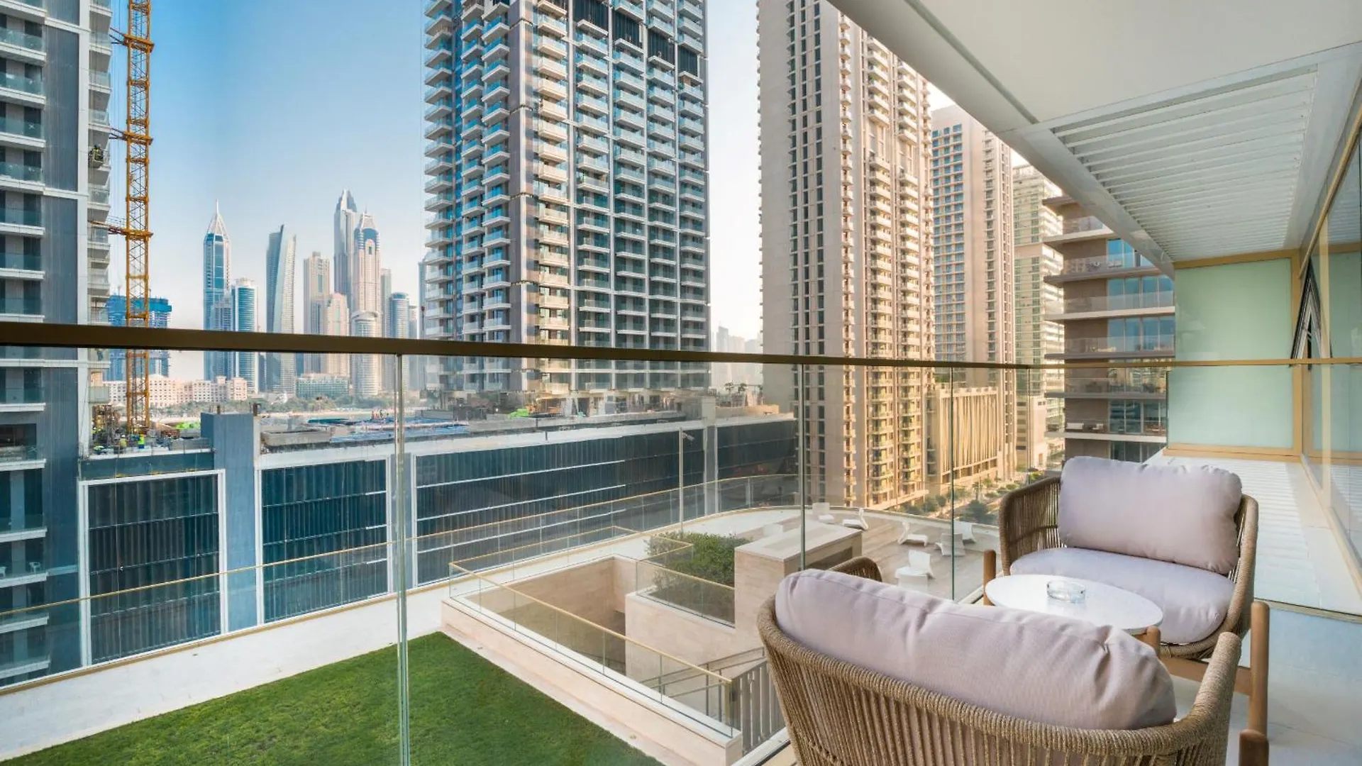 Easygo- Luxury 1Bdr With Beach Access- Emaar Beach Front Dubai United Arab Emirates